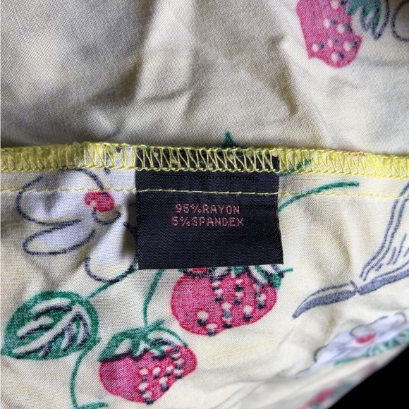 Trashy Diva 40’s Dress in Berry Chantilly Print from 2017 - Picture 13 of 14